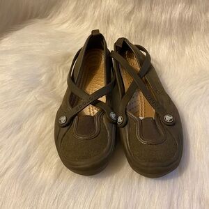 Crocs Shoes‎ Women’s Size 4 Strappy Flats